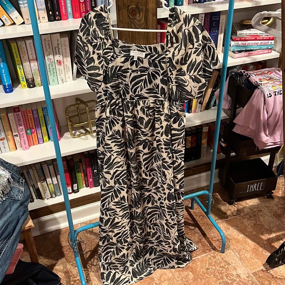 Flowy Maxi Dress